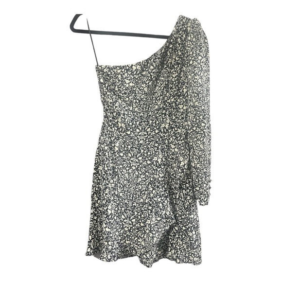 Reformation Sybil One Shoulder Mini Dress in Sussie. Size 6 - Picture 2 of 11